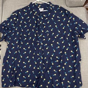 Big and tall short sleeved button down